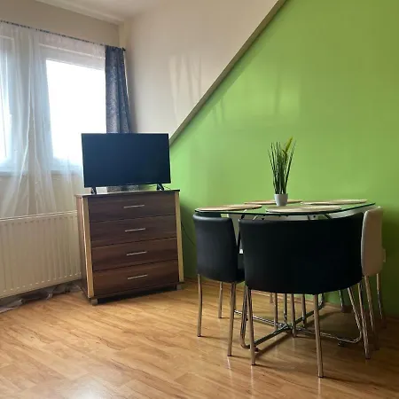 árnyas Apartamento *