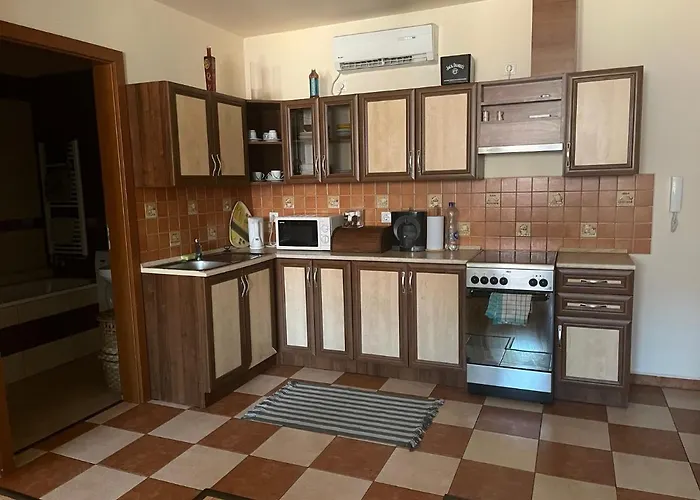árnyas Apartamento Pécs